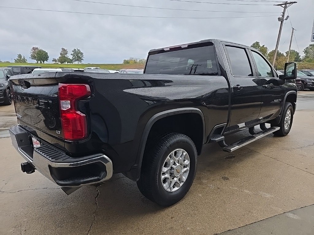 Used 2024 Chevrolet Silverado 2500 LT image 11