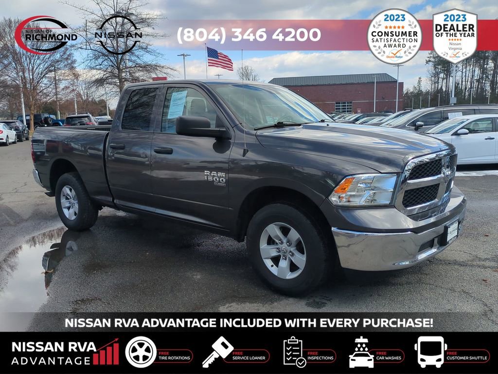 Used 2024 RAM 1500 Classic SLT image 3