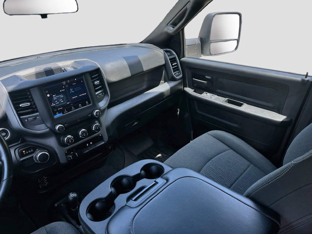 Used 2024 RAM 2500 Tradesman w/ Chrome Appearance Group AWD/4WD image 21