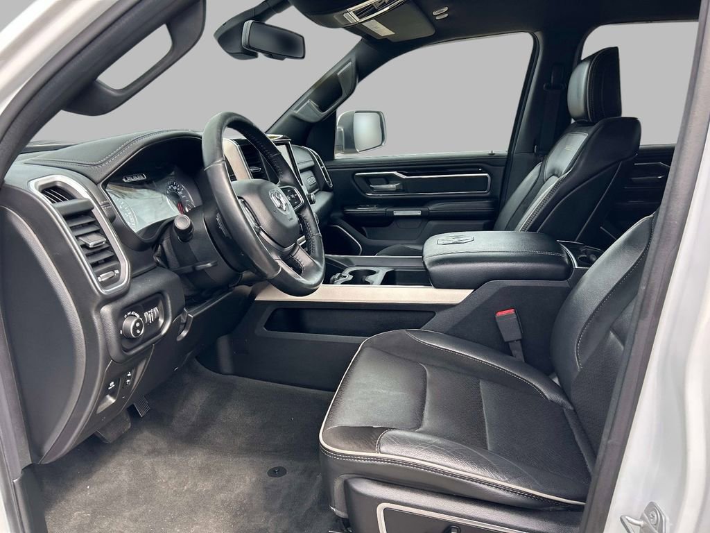 Used 2019 RAM 1500 Laramie w/ Sport Appearance Package image 12