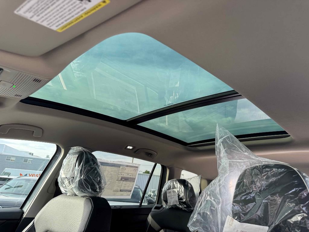 New 2026 Volkswagen Atlas SEL Premium R-Line image 22