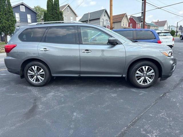 Used 2020 Nissan Pathfinder SV AWD/4WD image 3