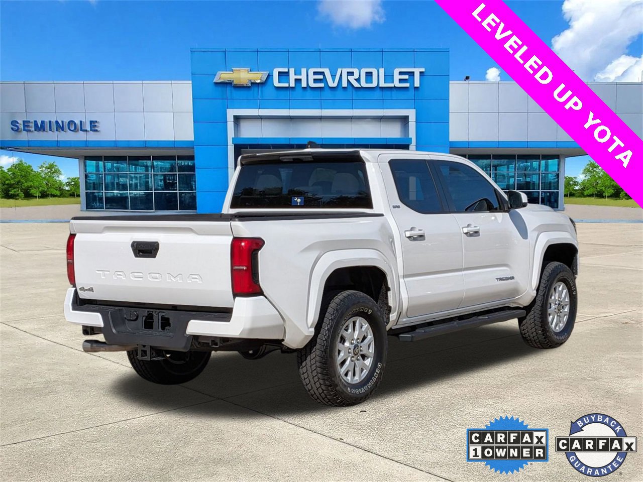 Used 2024 Toyota Tacoma SR5 image 4