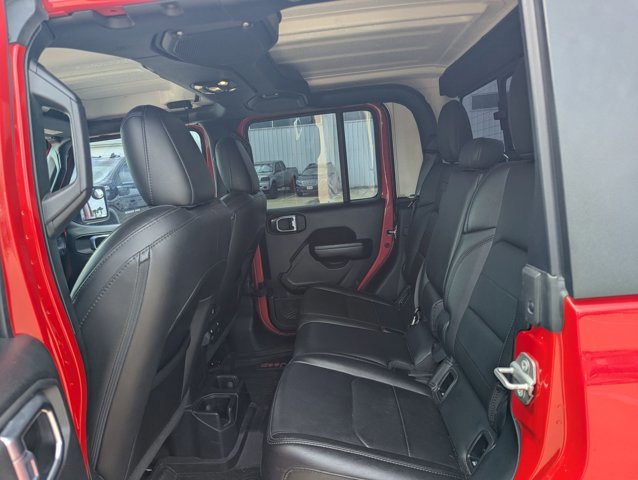 Used 2021 Jeep Gladiator Sport image 14