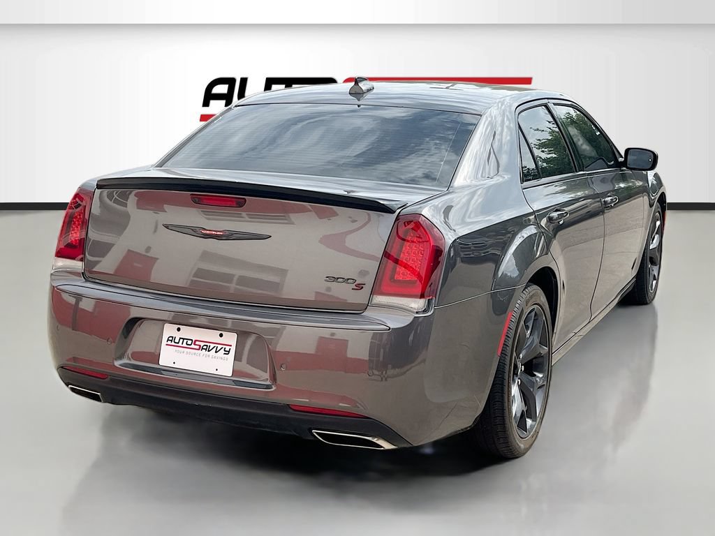 Used 2023 Chrysler 300 S RWD image 7