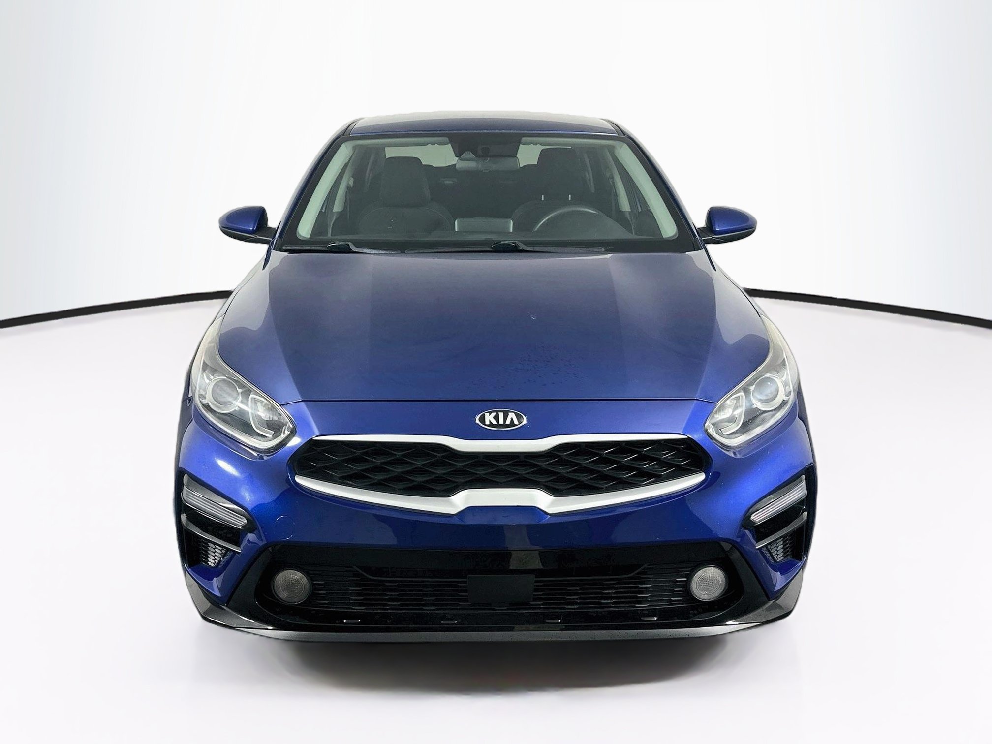 Used 2019 Kia Forte LXS FWD image 2