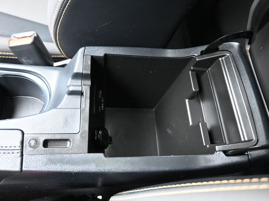 Used 2022 Subaru Crosstrek 2.5i Sport w/ Moonroof Package AWD/4WD image 26