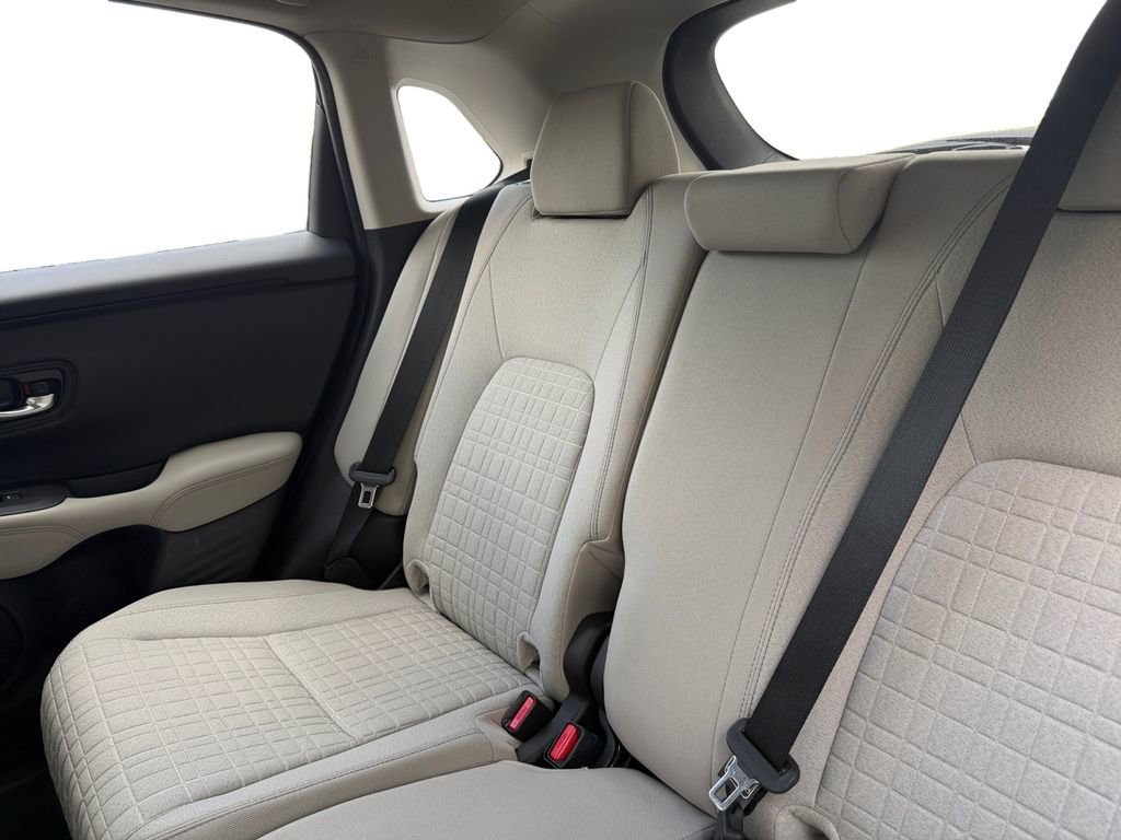 Used 2023 Honda HR-V LX image 13