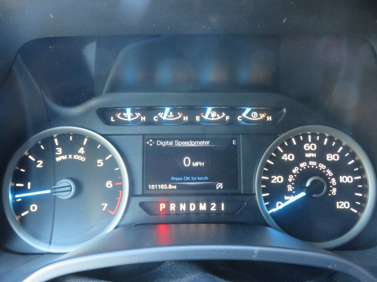 Used 2017 Ford F150 XLT w/ Equipment Group 302A Luxury AWD/4WD image 16