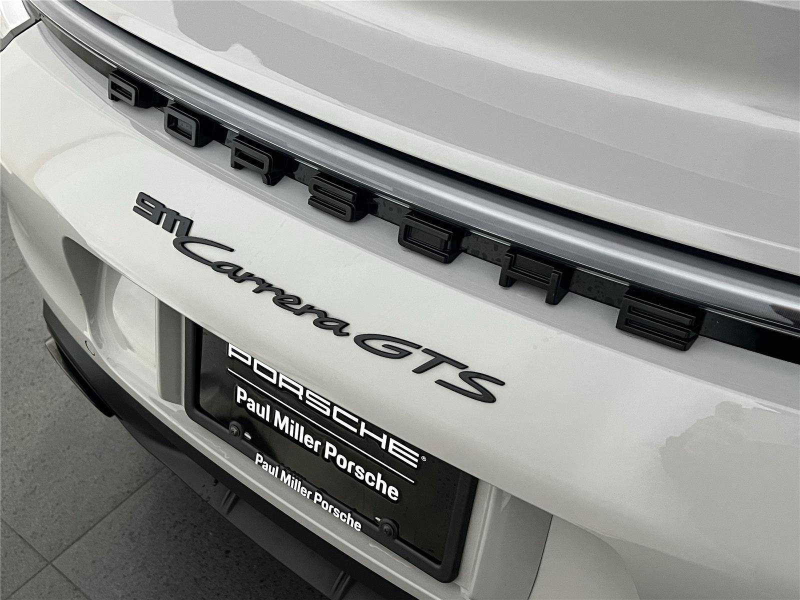 Certified 2024 Porsche 911 Carrera GTS image 23