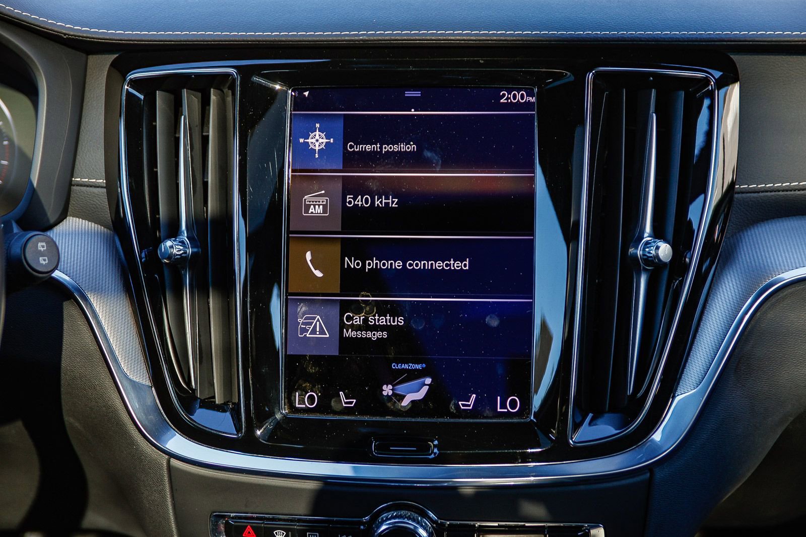 Used 2021 Volvo V60 T6 R-Design w/ Advanced Package image 15