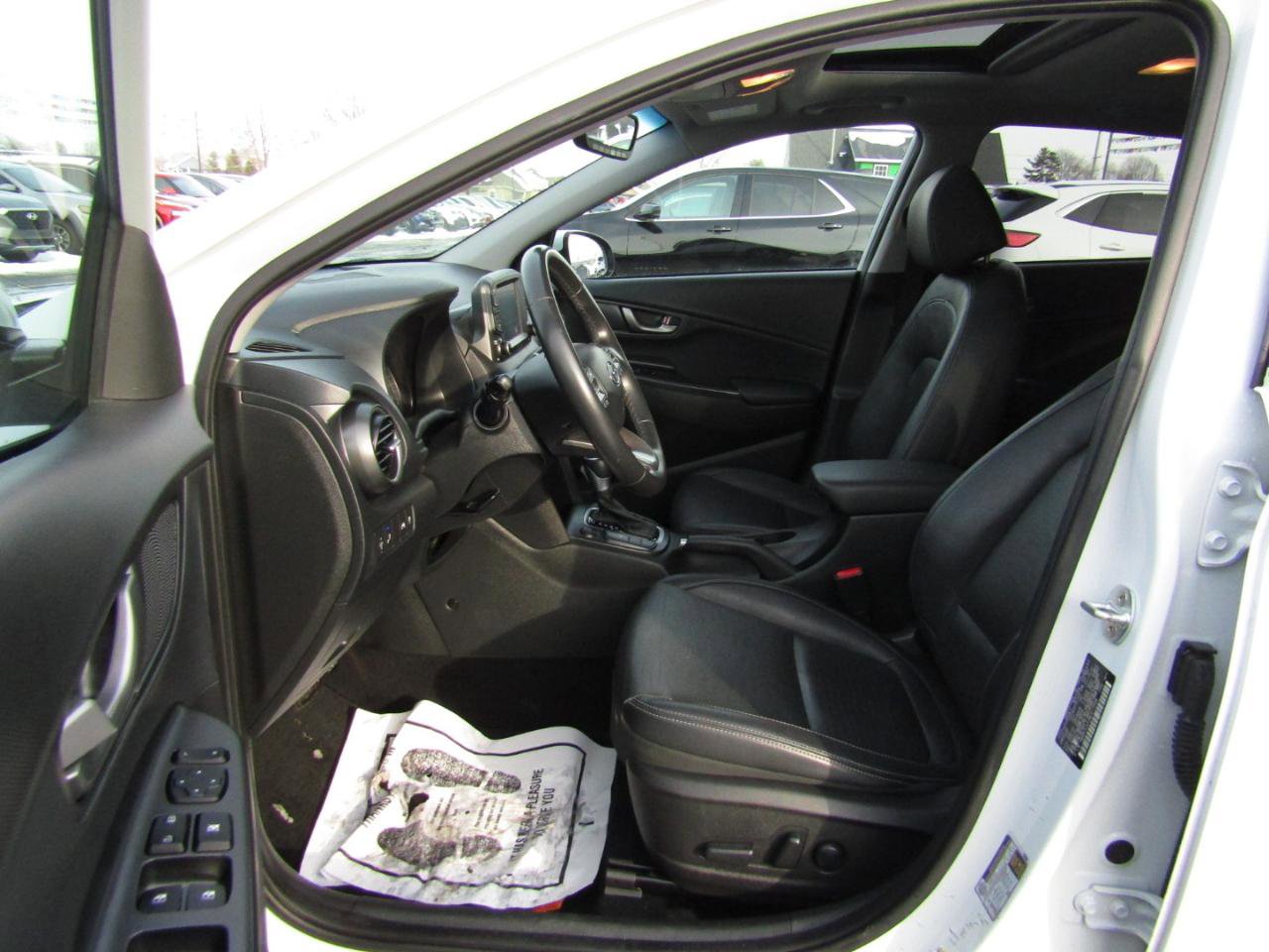 Used 2021 Hyundai Kona Limited w/ Cargo Package AWD/4WD image 18