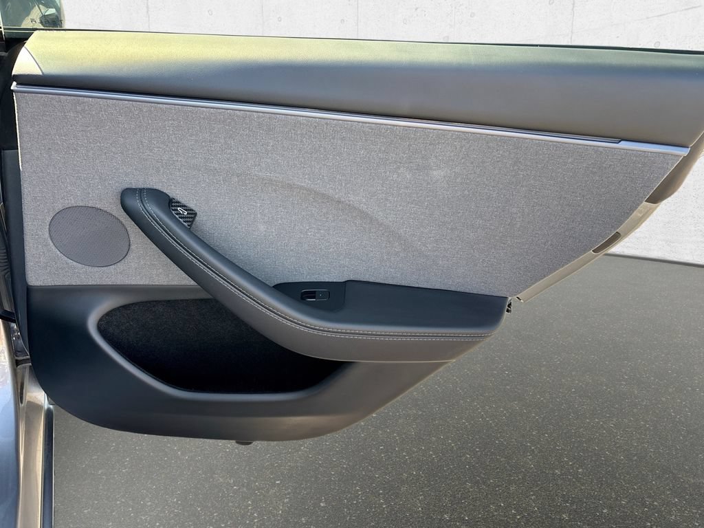 Used 2026 Tesla Model 3 RWD image 16