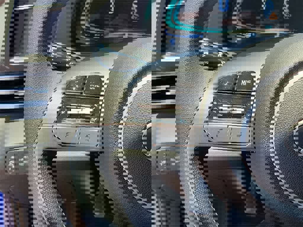 New 2025 Hyundai Elantra Blue image 21