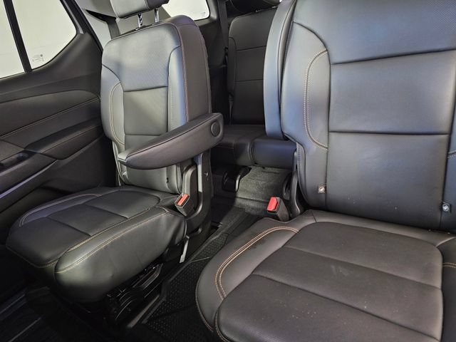 Used 2019 Chevrolet Traverse Premier w/ Redline Edition AWD/4WD image 17