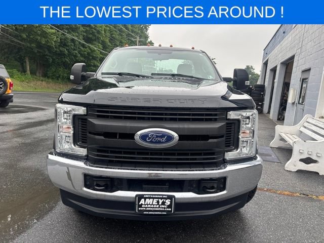 Used 2018 Ford F250 XL w/ Power Equipment Group AWD/4WD image 2