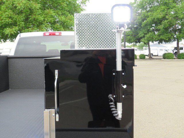 New 2023 RAM 5500 Tradesman w/ Chrome Appearance Group RWD image 54