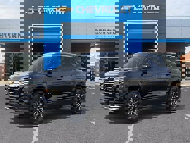 New 2026 Chevrolet Equinox LT FWD image 2