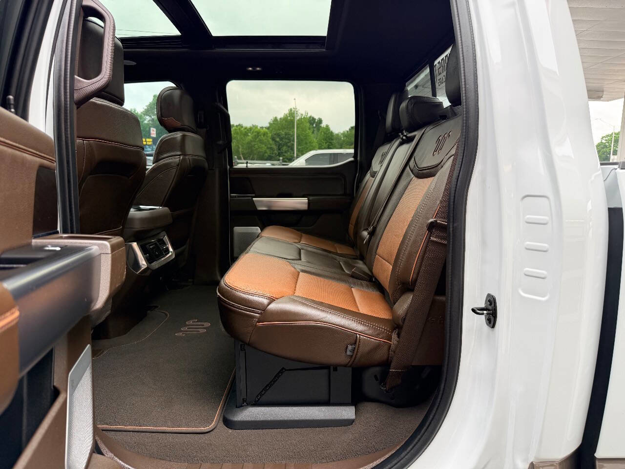 Used 2023 Ford F450 King Ranch w/ FX4 Off-Road Package AWD/4WD image 36