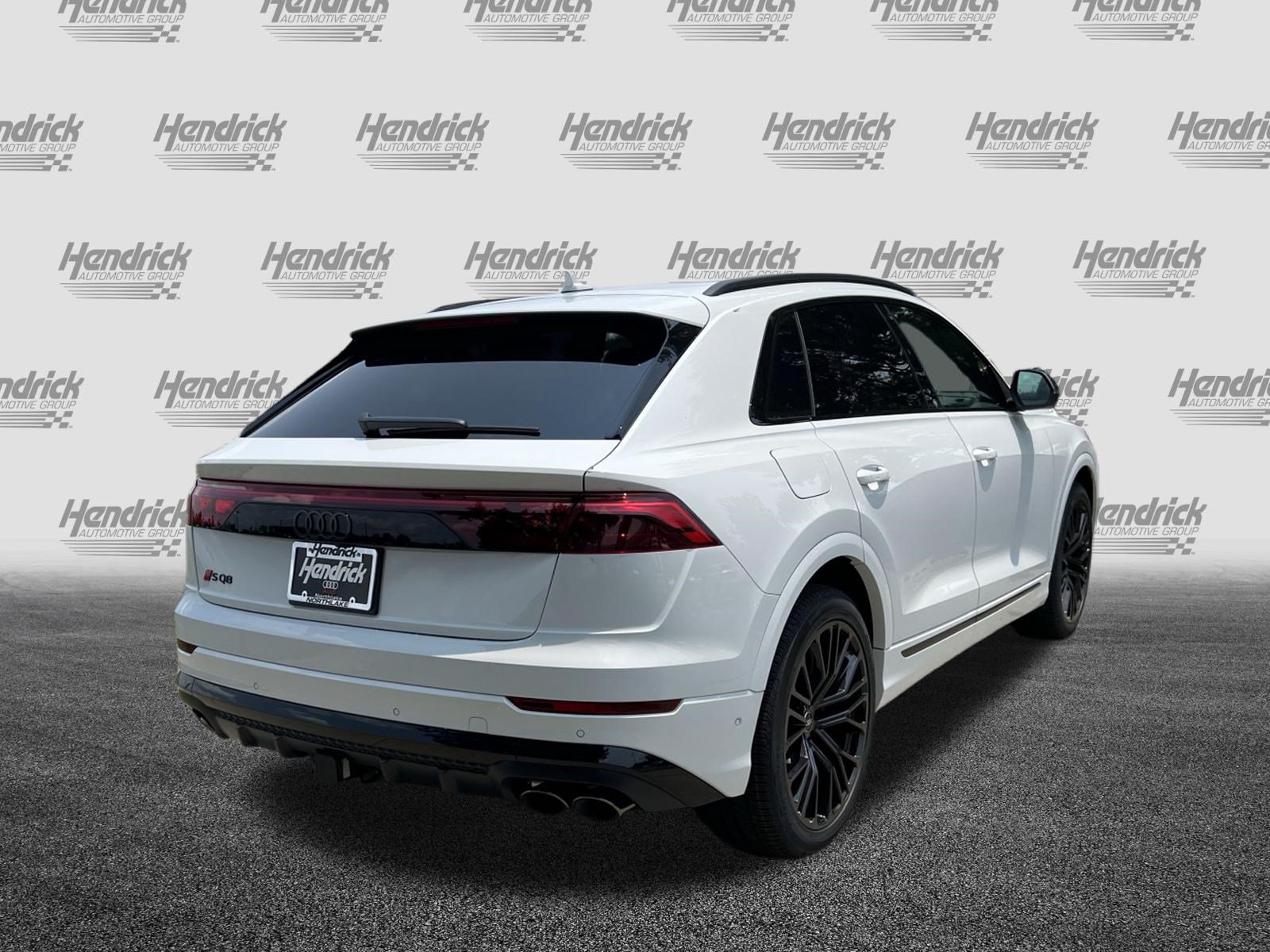 New 2026 Audi SQ8 Prestige AWD/4WD image 9