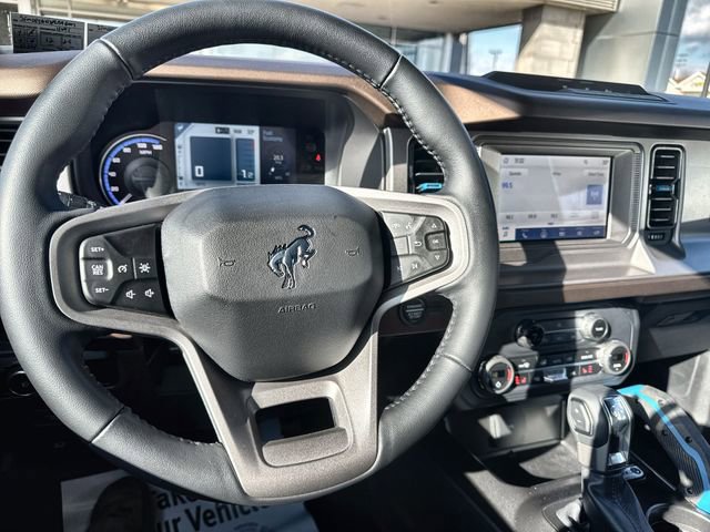 Used 2023 Ford Bronco Outer Banks image 14