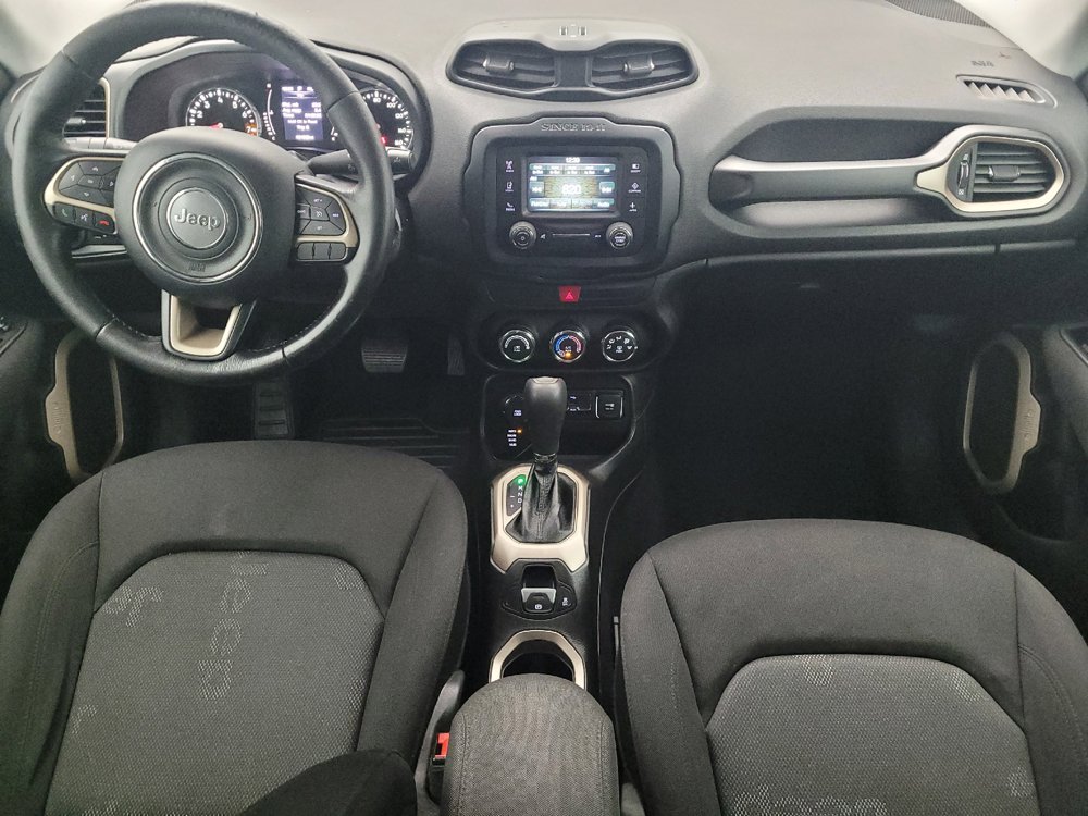 Used 2016 Jeep Renegade Latitude AWD/4WD image 22