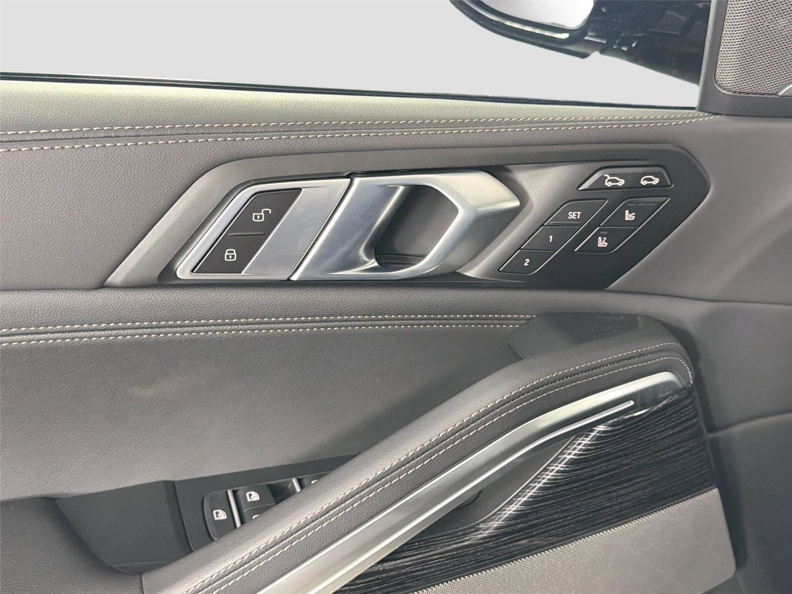 New 2027 BMW X6 xDrive40i AWD/4WD image 18