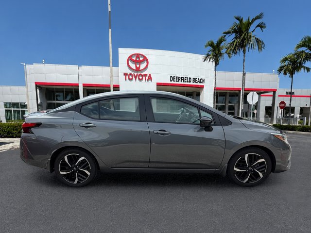 Used 2025 Nissan Versa SR w/ Trunk Package FWD image 10