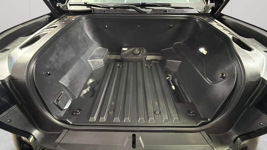 Certified 2024 Chevrolet Silverado EV RST image 31