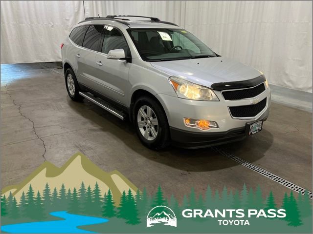 Used 2010 Chevrolet Traverse LT w/ LPO, 'HIT The Road' Package image 1