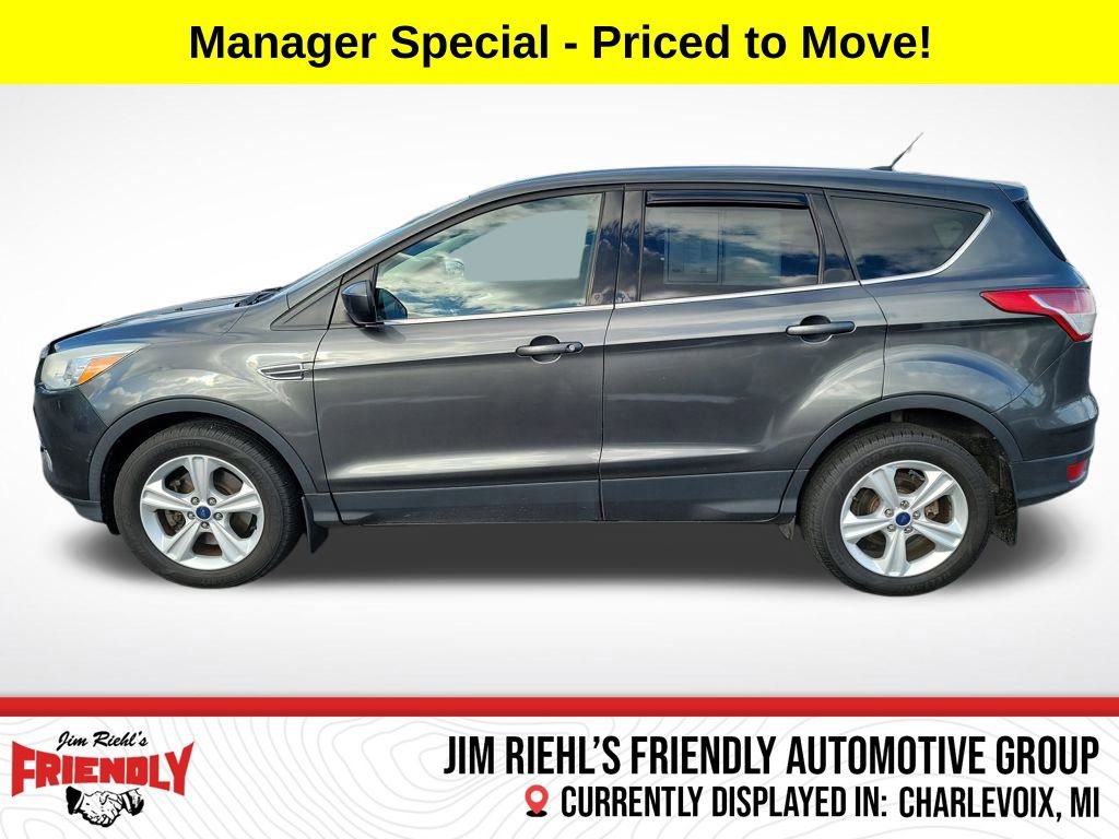 Used 2015 Ford Escape SE image 2