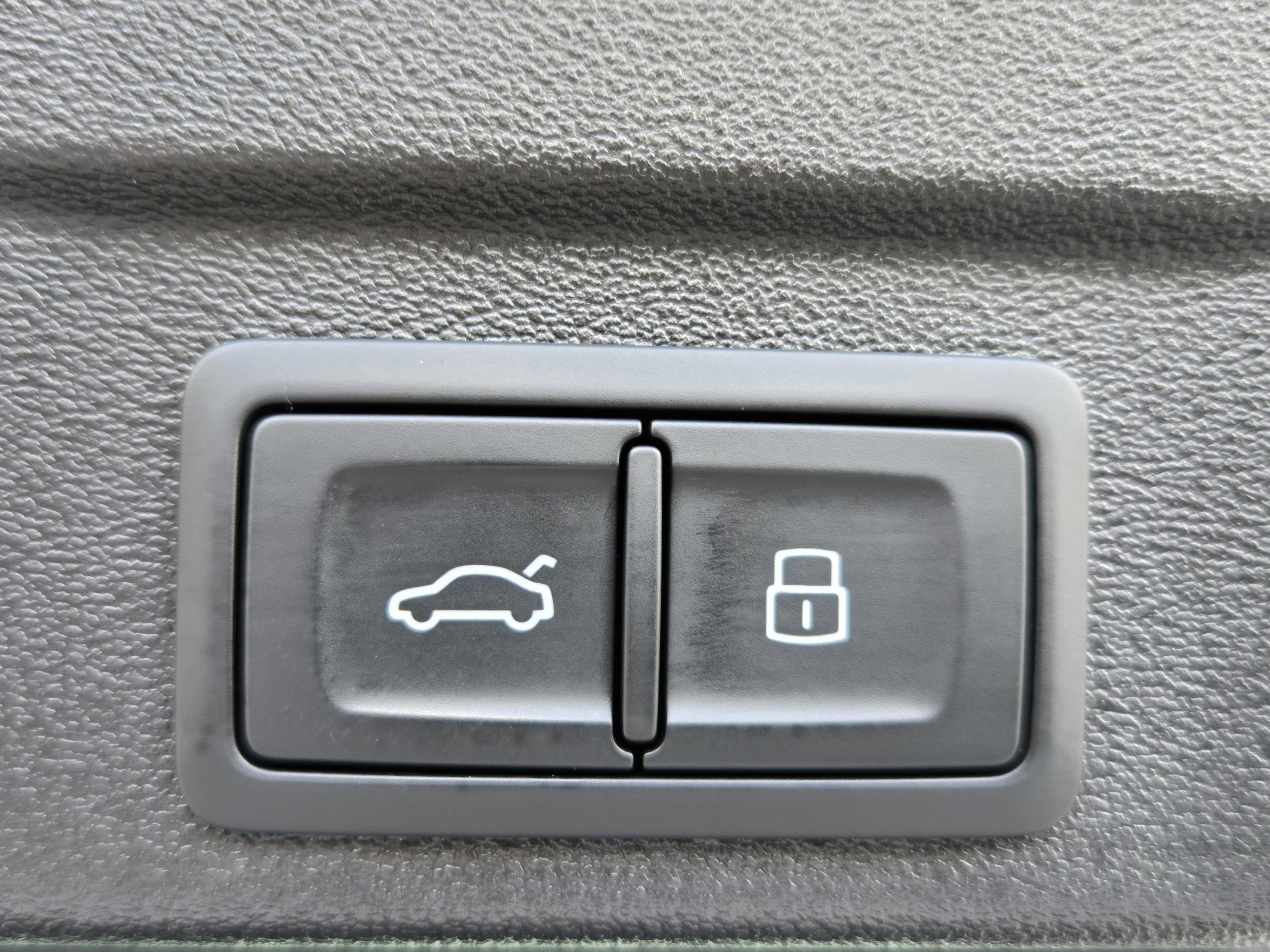 Used 2025 Audi A5 2.0T Premium Plus w/ Premium Plus image 17