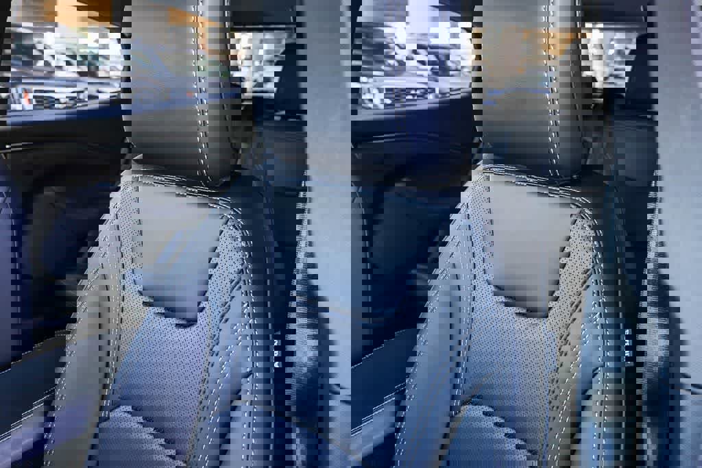 Used 2025 Ford Mustang Mach-E Premium image 26