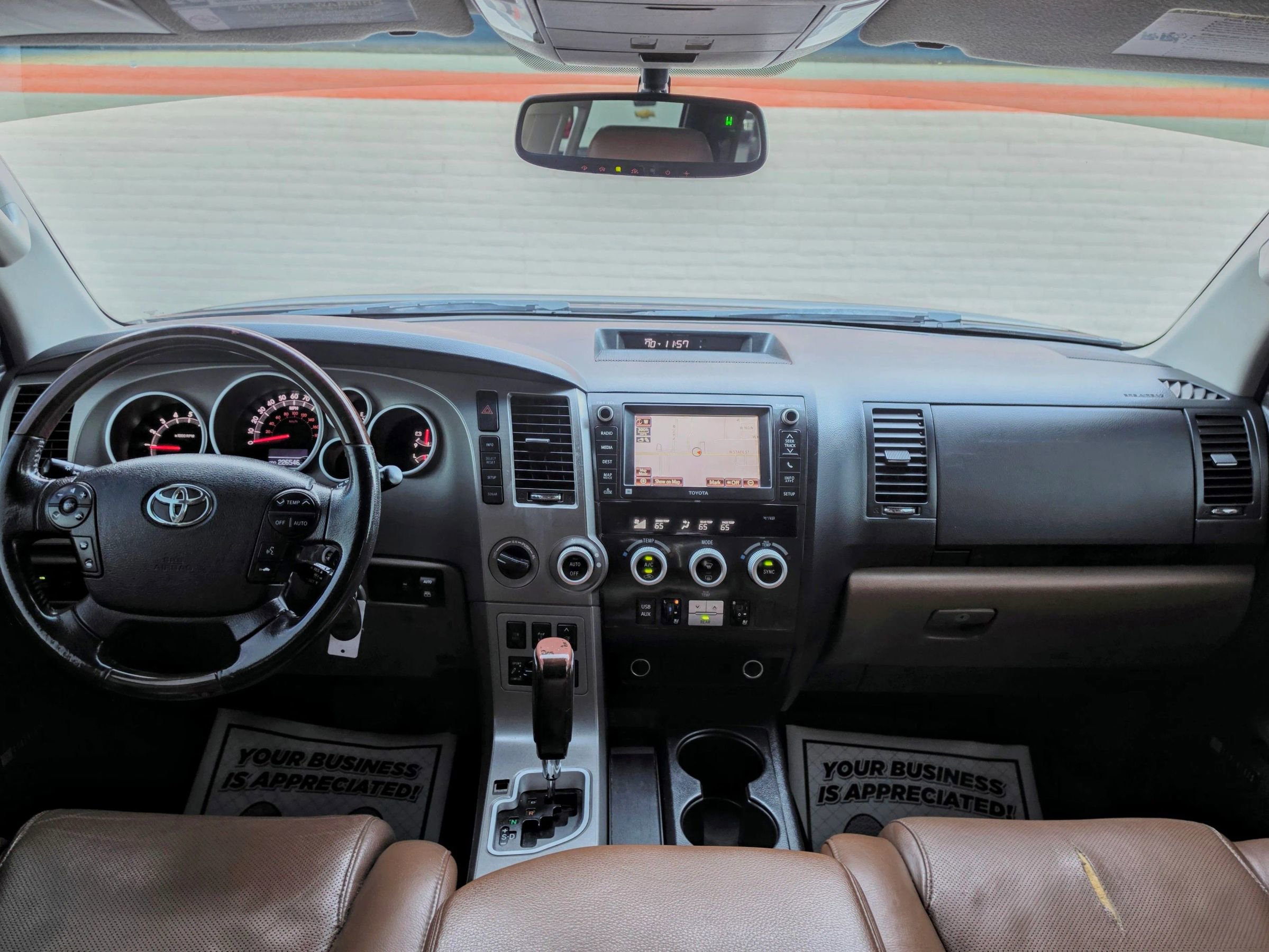 Used 2013 Toyota Sequoia Platinum image 9