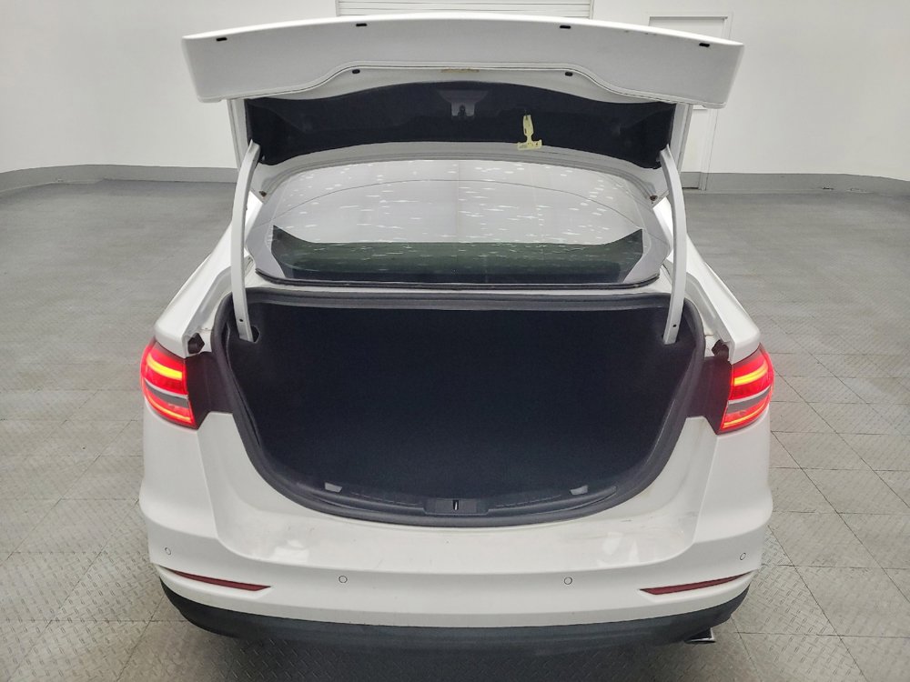 Used 2019 Ford Fusion SEL FWD image 29