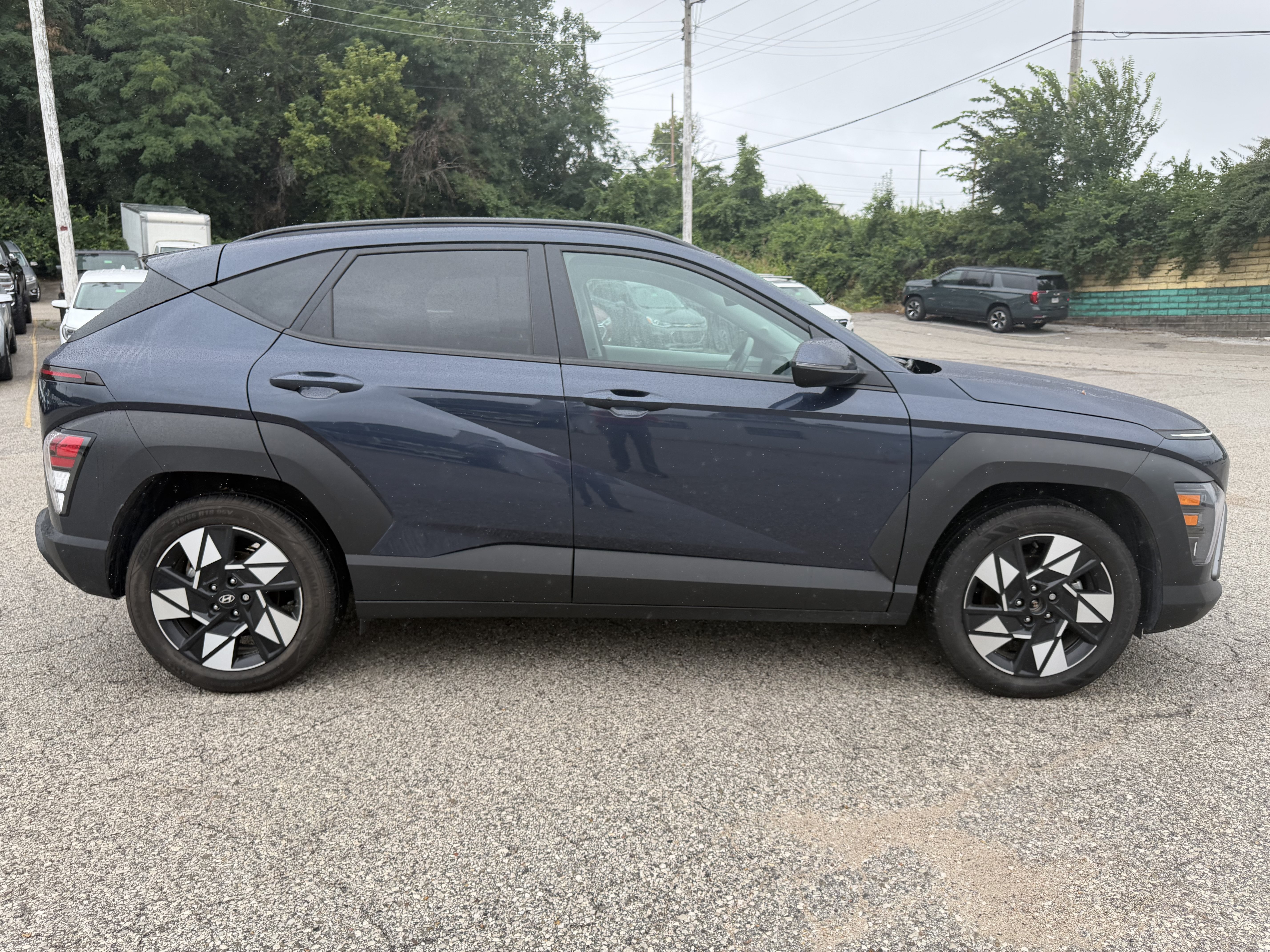 Used 2024 Hyundai Kona SEL FWD image 8