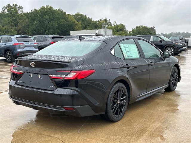 New 2026 Toyota Camry SE image 4