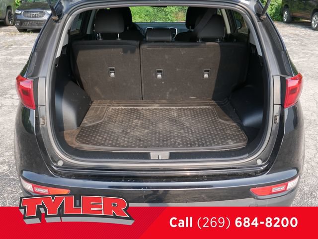 Used 2017 Kia Sportage LX AWD/4WD image 16