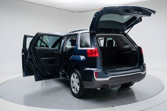 Used 2017 GMC Terrain SLE w/ Chrome Edition image 19