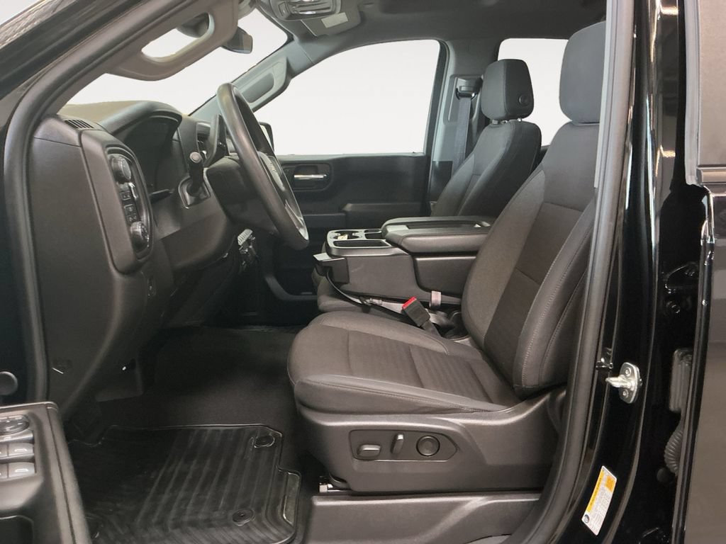 Used 2025 Chevrolet Silverado 1500 Custom AWD/4WD image 10