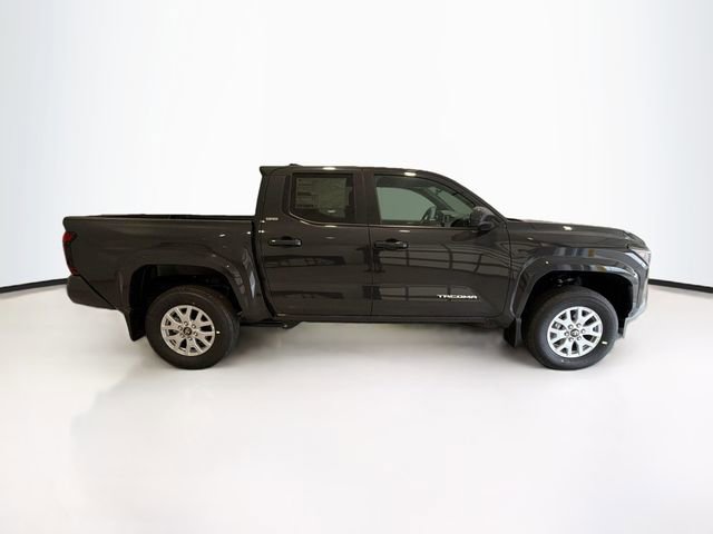 New 2026 Toyota Tacoma SR5 AWD/4WD image 6