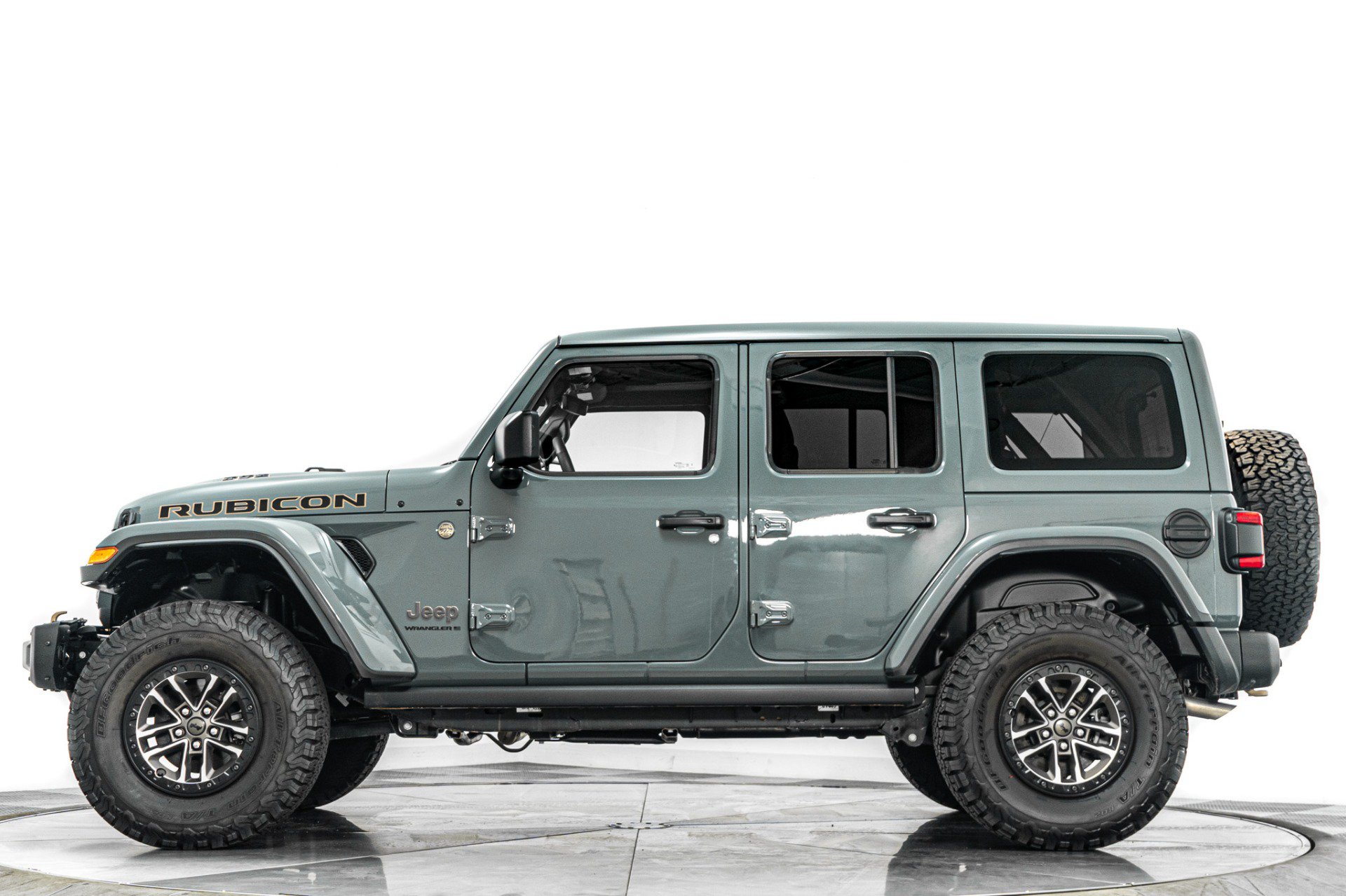 Used 2024 Jeep Wrangler Unlimited Rubicon 392 AWD/4WD image 6