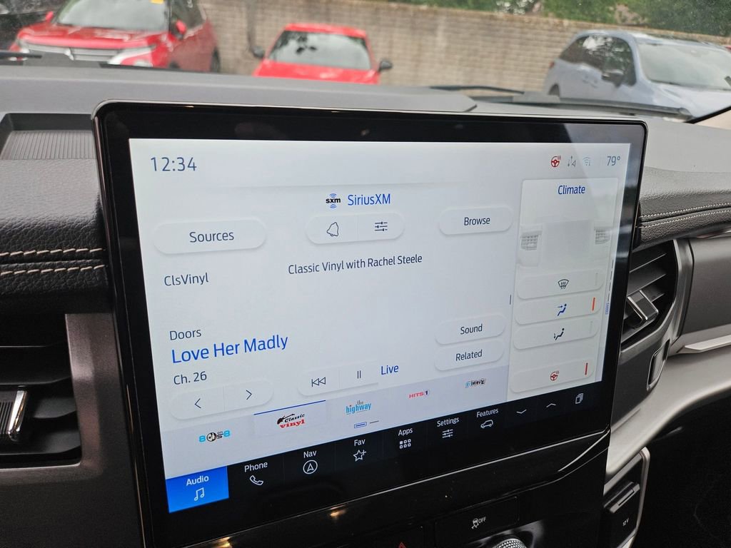 Used 2024 Ford Expedition Max XLT image 21