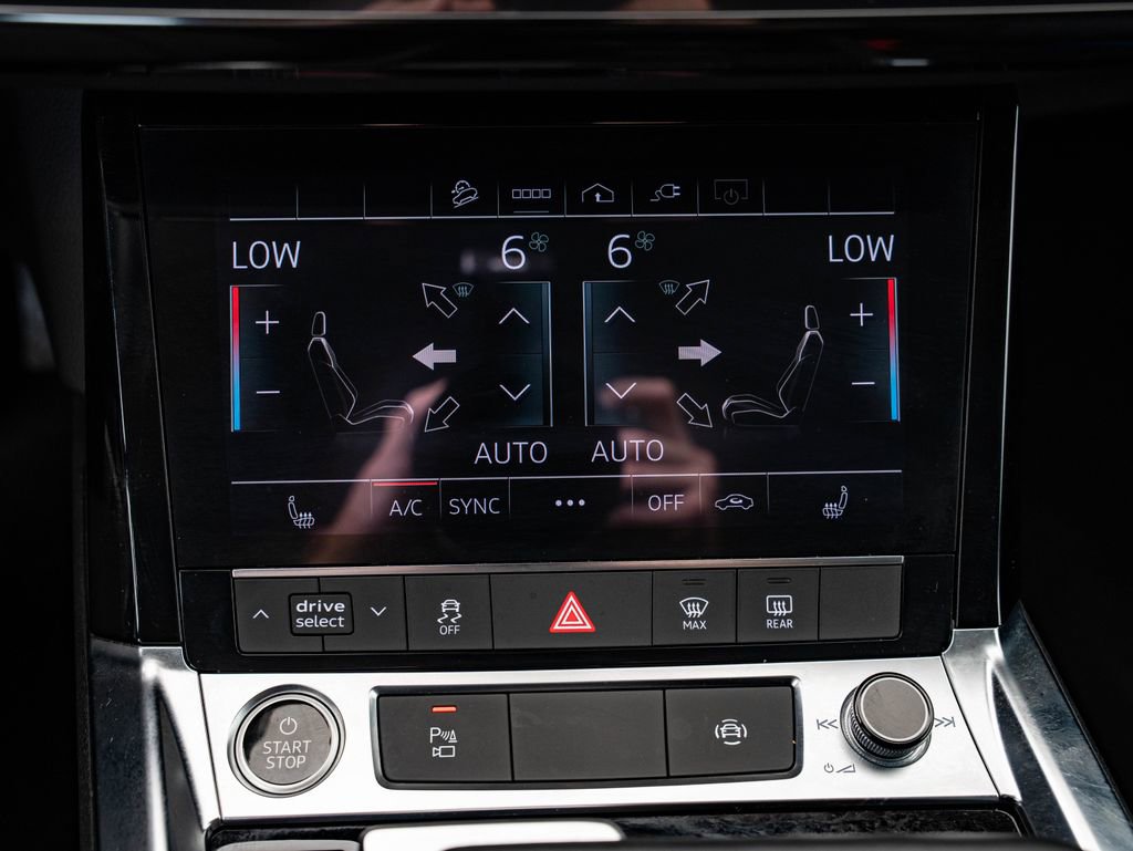Used 2021 Audi e-tron Premium w/ Convenience Plus Package AWD/4WD image 36