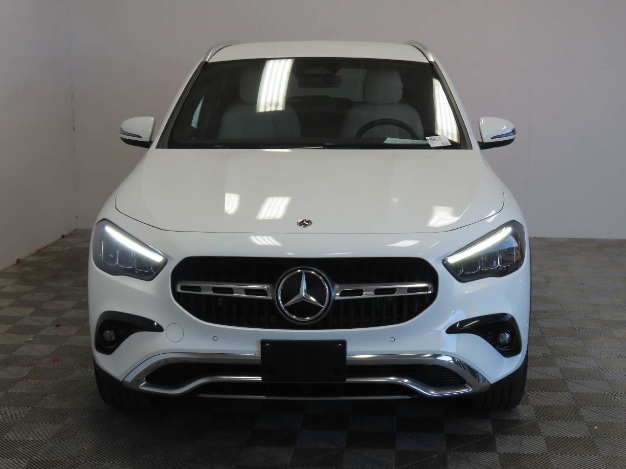 Used 2025 Mercedes-Benz GLA 250 image 2