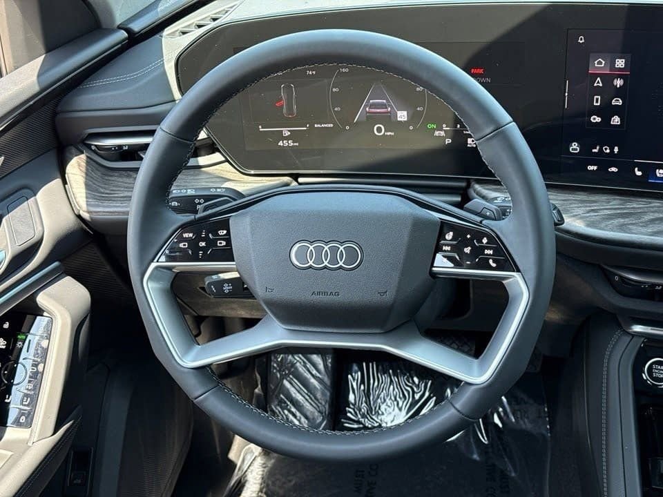 Certified 2025 Audi Q5 Premium Plus w/ Premium Plus AWD/4WD image 14