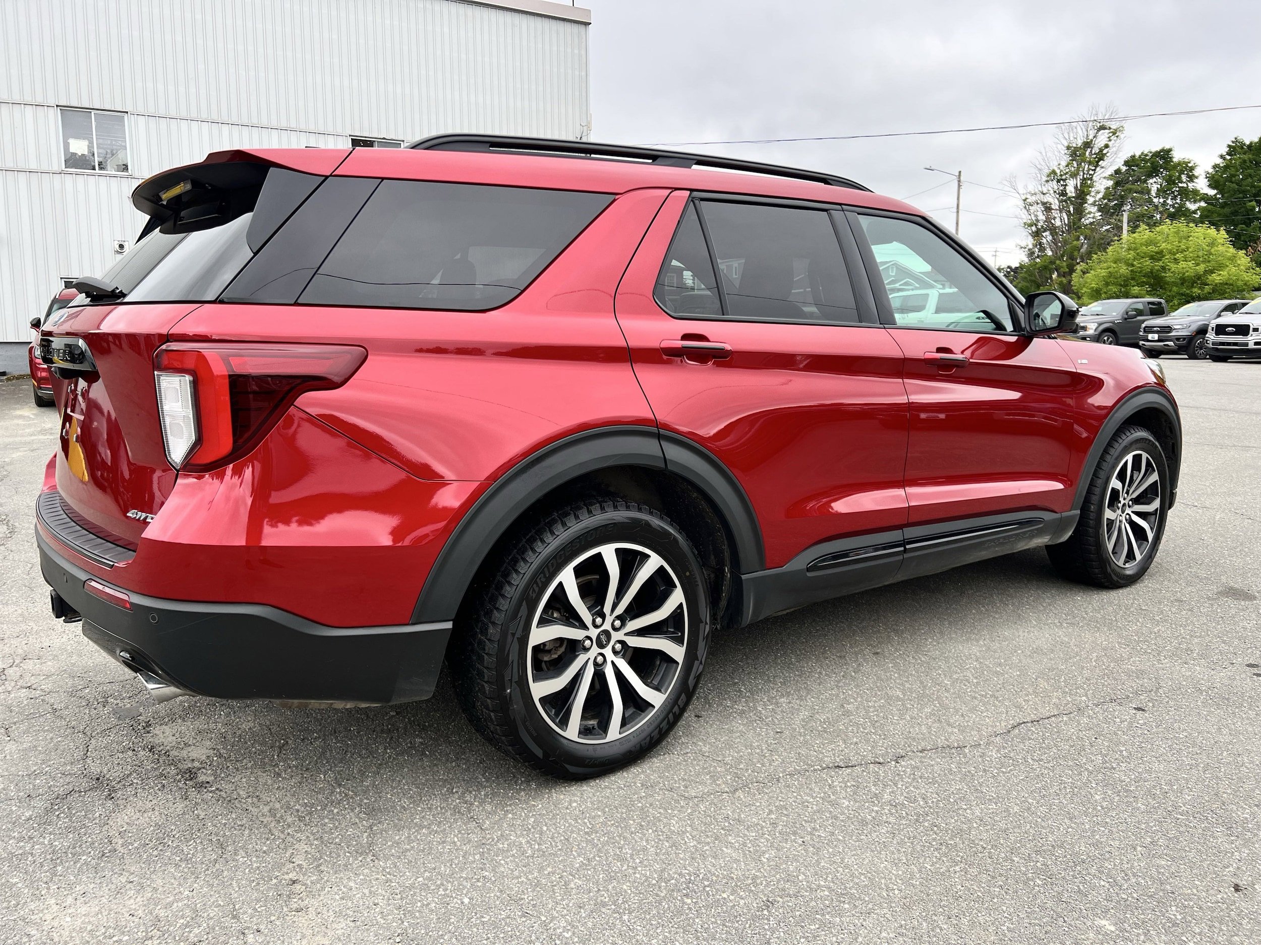 Used 2022 Ford Explorer ST-Line w/ Class IV Trailer Tow Package image 6