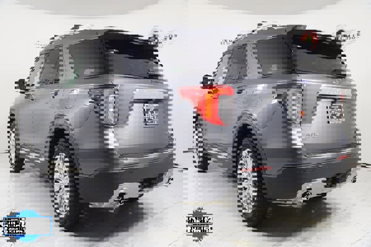 Used 2022 Ford Explorer Limited w/ Hybrid Equipment Group 310A image 4