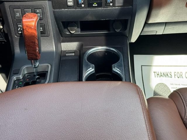 Used 2019 Toyota Sequoia Platinum AWD/4WD image 15