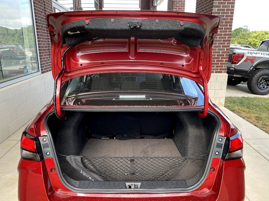 New 2025 Nissan Versa SV w/ Trunk Package image 19